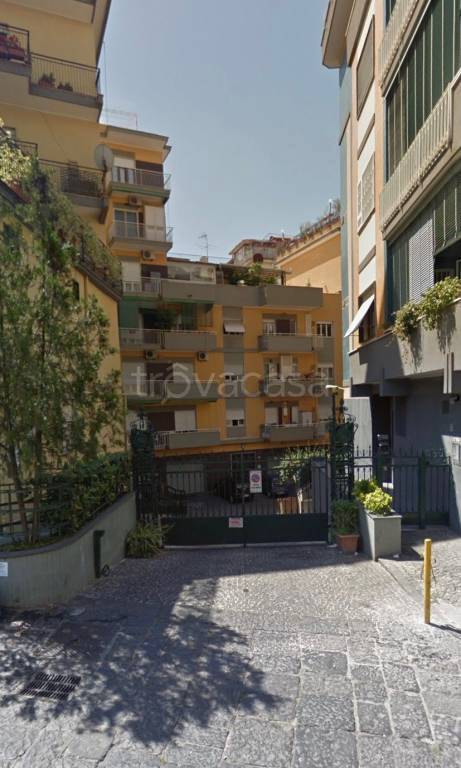 Appartamento in in vendita da privato a Portici piazza Sebastiano Poli, 13