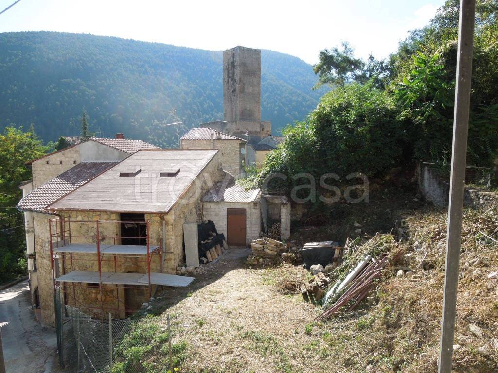 Casa Indipendente in in vendita da privato a Introdacqua via Monte Porzio, 71