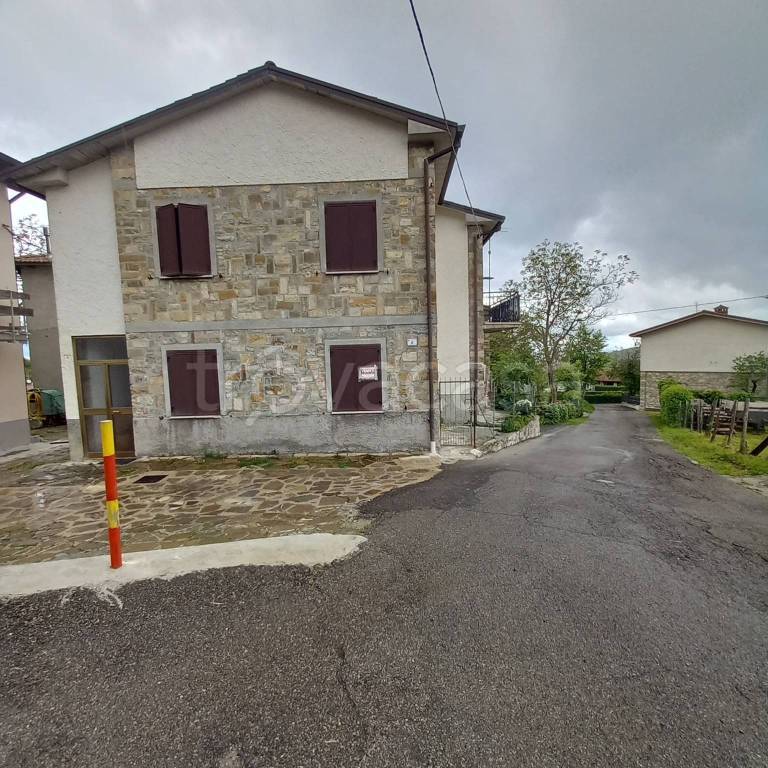 Villa in in vendita da privato a Villa Minozzo via Santo Stefano, 6