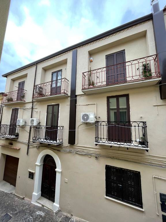 Appartamento in in vendita da privato a Rende via Achille Capizzano, 10