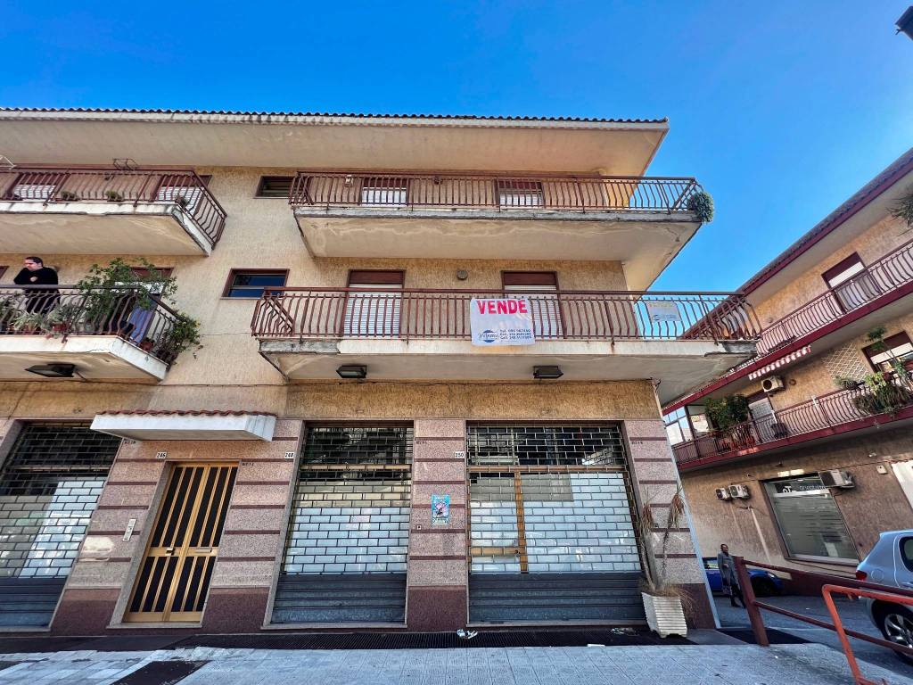 Appartamento in vendita a Mascali via Siculo Orientale