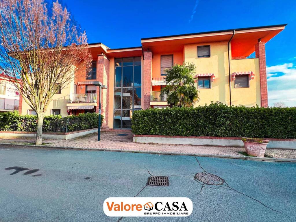 Appartamento in vendita ad Acqui Terme via Cassarogna