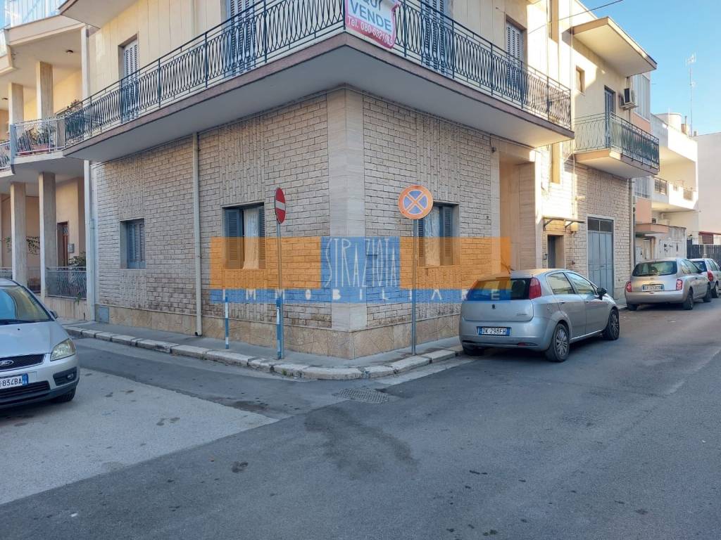 Appartamento in vendita a Modugno via Bruno Buozzi, 10