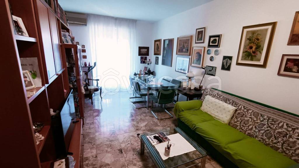 Appartamento in vendita a Trieste via del Dittamo, 7