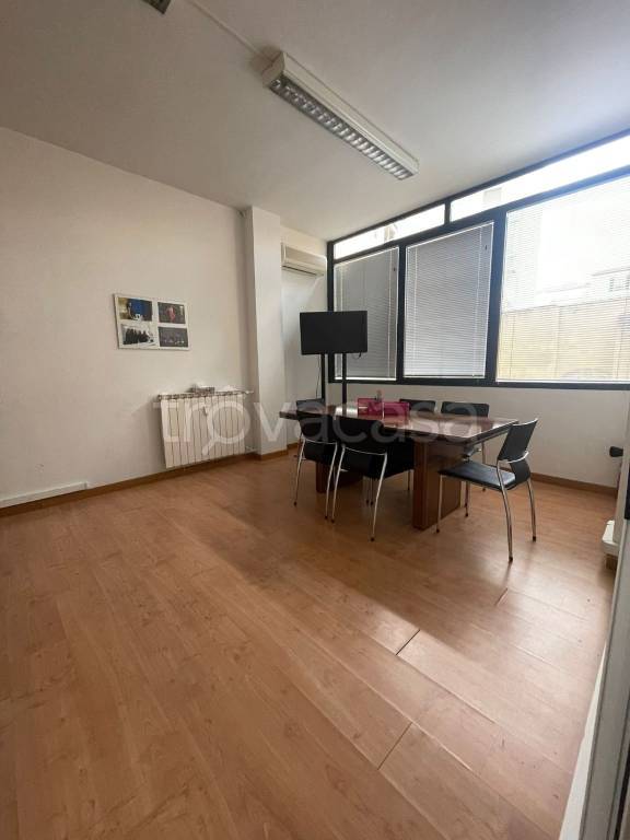 Ufficio in in affitto da privato a Firenze via Scipione Ammirato, 72