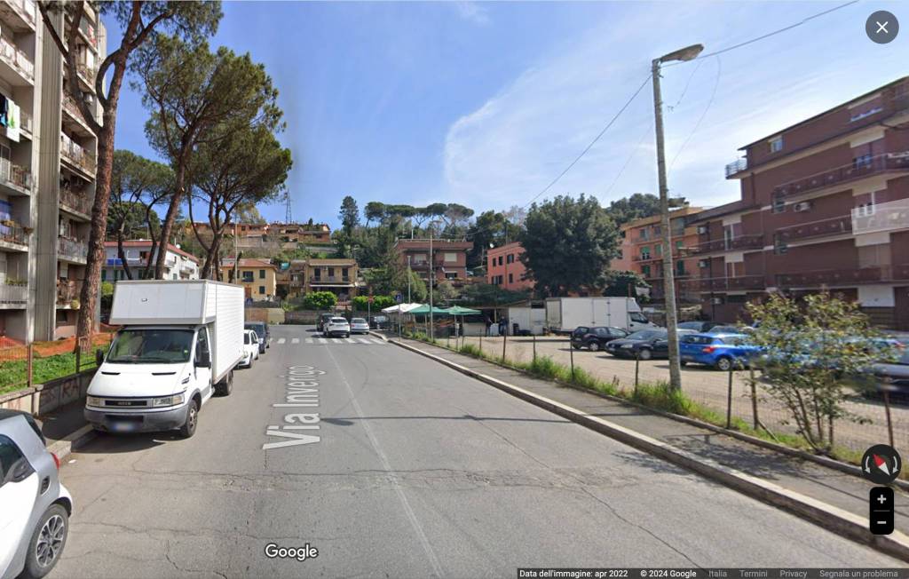 Appartamento in affitto a Roma via Inverigo