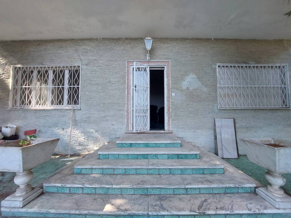 Appartamento in vendita a Pieve Ligure via 25 Aprile