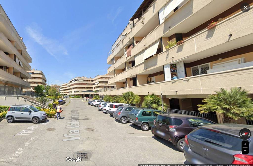 Appartamento in affitto a Roma via Valentino Cerruti