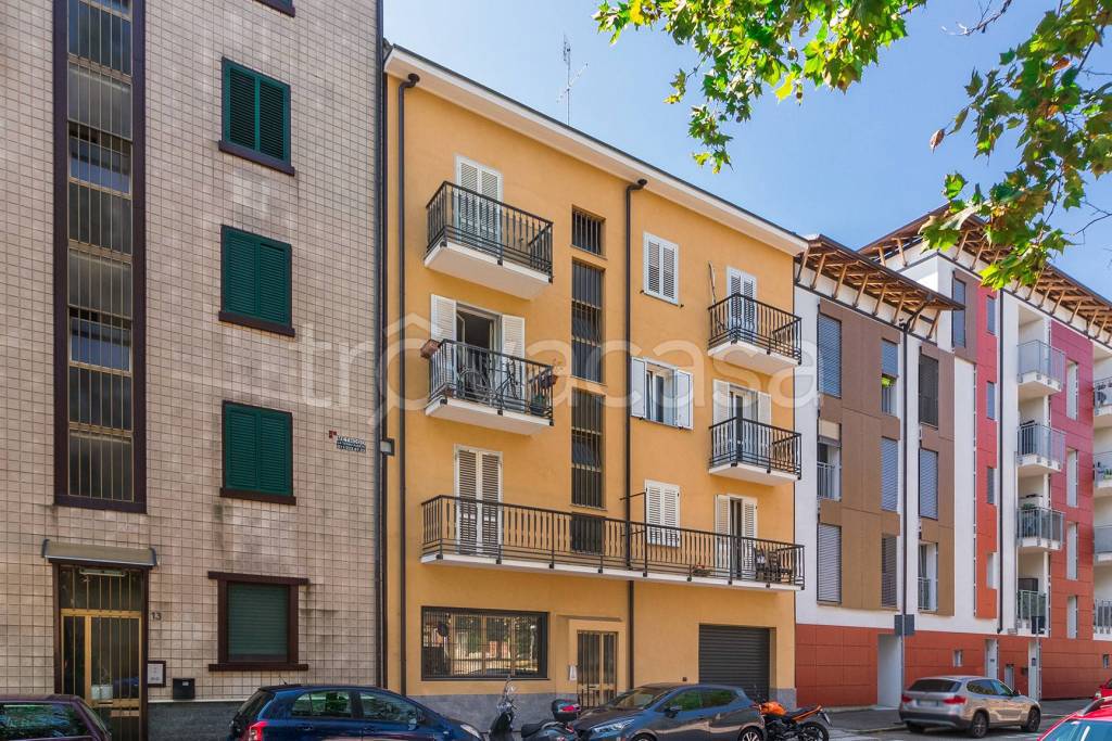 Appartamento in vendita a Collegno via Messina, 15