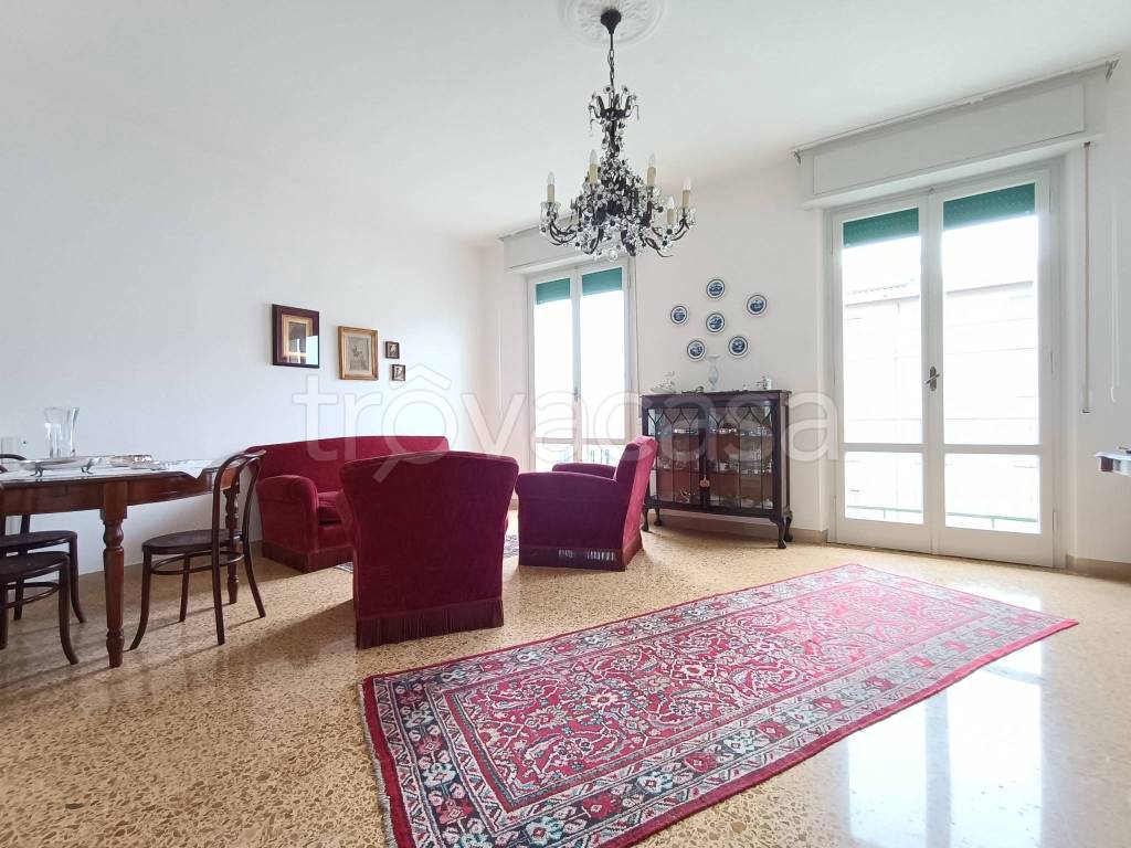 Appartamento in vendita a Pisa lungarno Ranieri Simonelli
