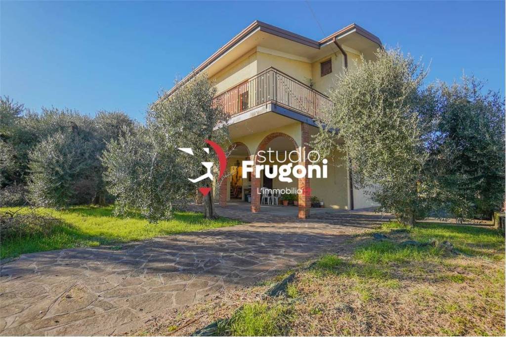 Villa in vendita a Puegnago del Garda via alessandro manzoni