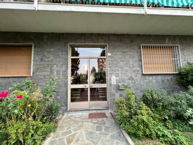 Appartamento in in vendita da privato a Moncalieri via Amilcare Ponchielli, 47