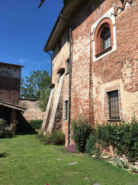 Villa Bifamiliare in in vendita da privato a Collobiano via Castello, 12