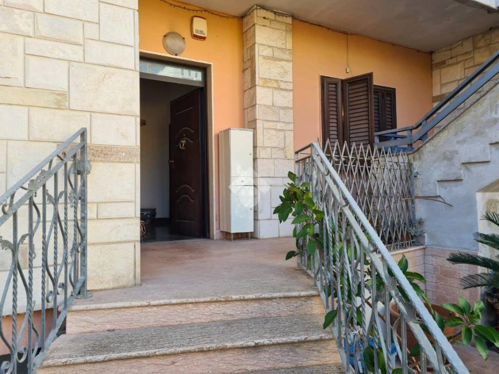 Villa Bifamiliare in vendita ad Alezio via Salvatore Anaclerio, 46