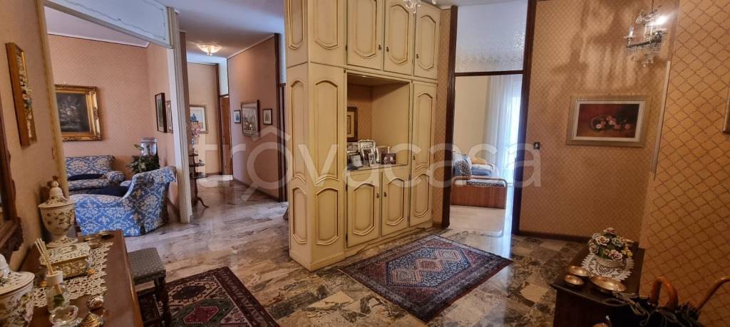 Appartamento in vendita ad Alessandria via Giulio Cesare Cordara, 42