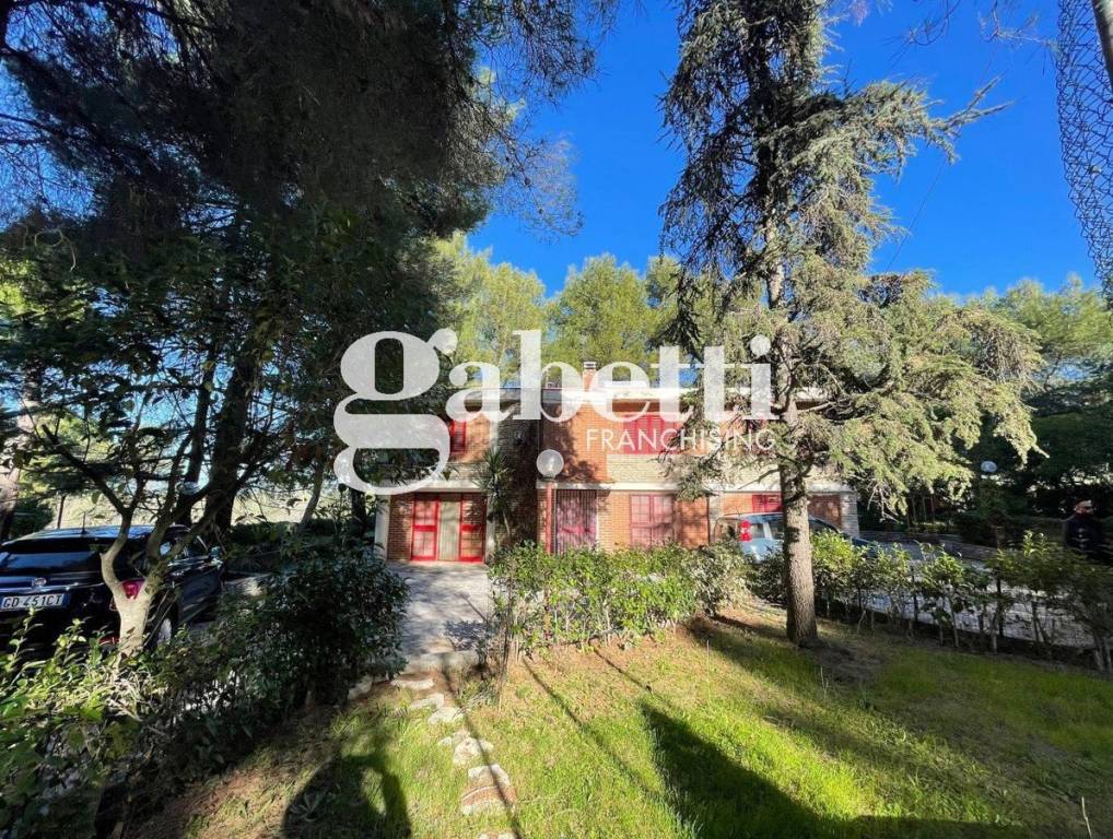 Villa in vendita ad Andria viale della collina , snc
