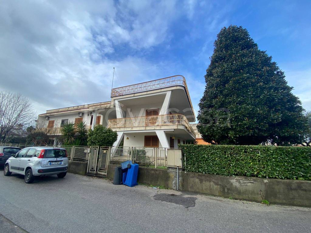 Appartamento in vendita a Saviano via Aliperti, 21