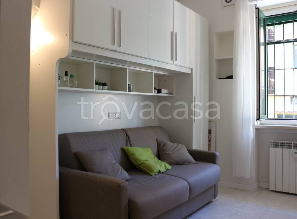 Appartamento in vendita a Milano via Antonio Picozzi, 20