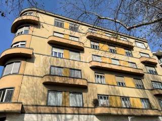 Appartamento in vendita a Torino corso Inghilterra, 47