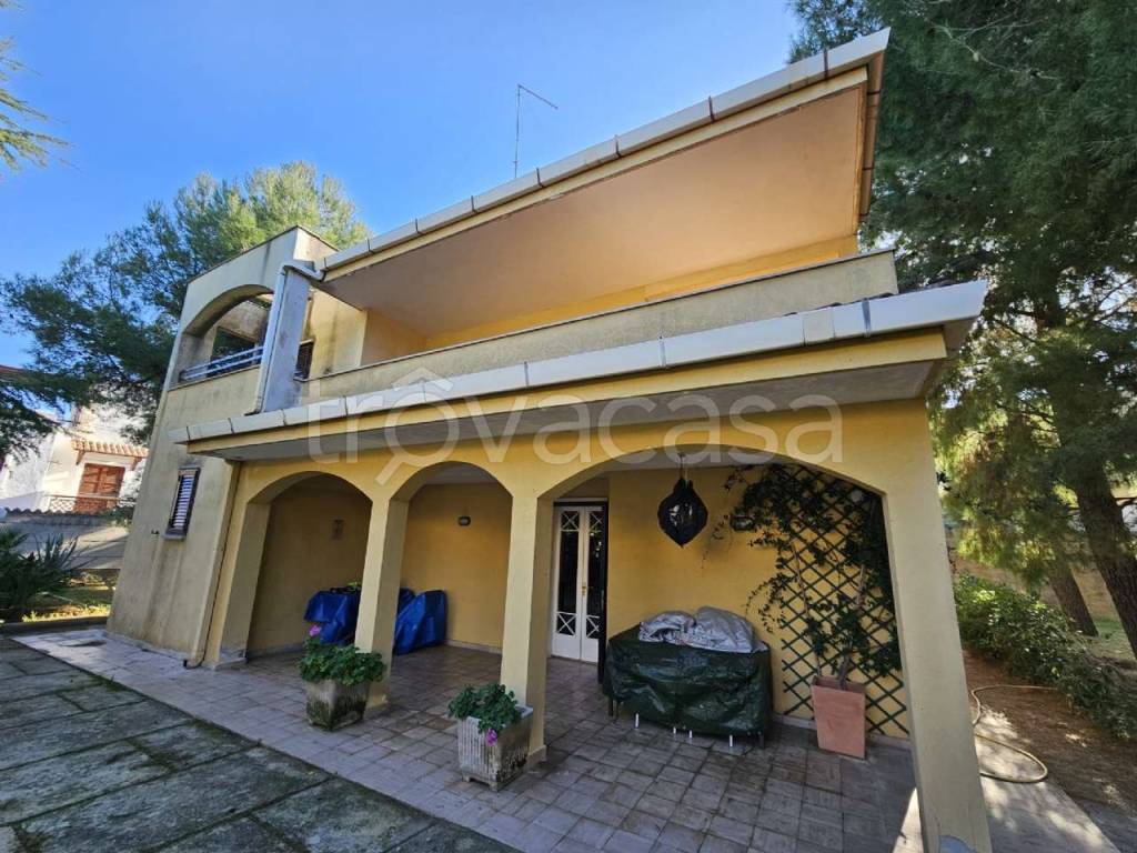 Villa in vendita a Bisceglie via l.Go Mare Umberto Paternostro 335