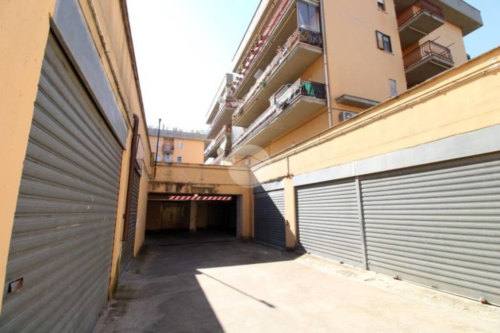 Garage in vendita a Fara in Sabina via servilia, 44
