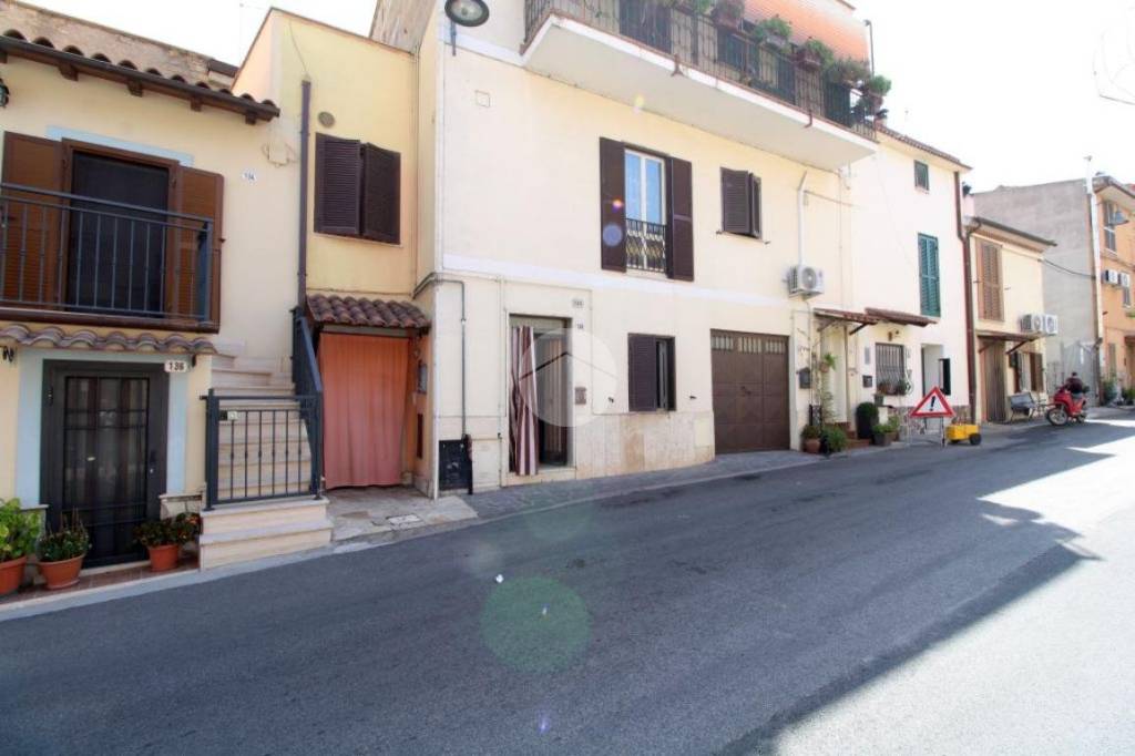 Appartamento in vendita a Montelibretti via Garibaldi, 130