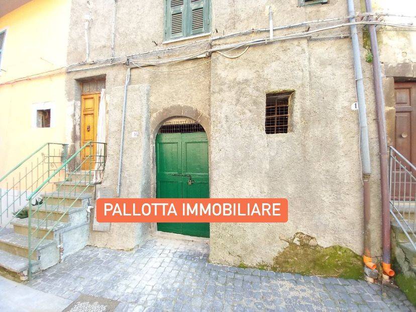 Loft in vendita a Capodimonte via Biagio Cesetti, 16