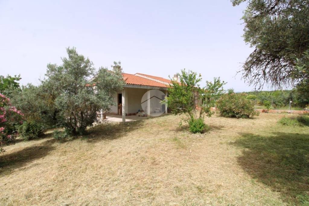Villa Bifamiliare in vendita a Fara in Sabina via Dell'Arci, 104
