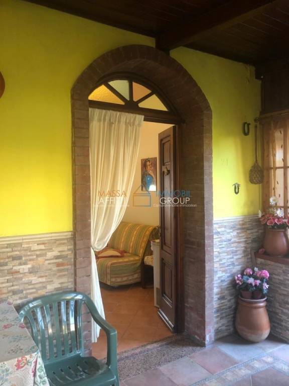 Villa a Schiera in vendita a Carrara via Aldo Pucciarelli, 38