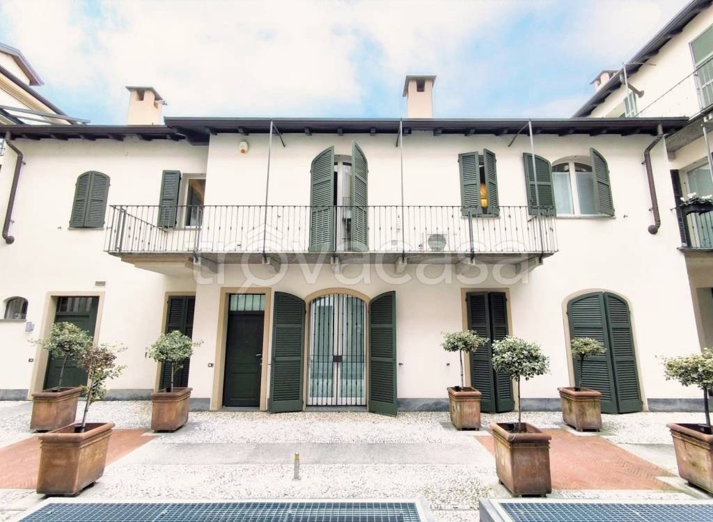 Casa Indipendente in vendita a Monza vicolo Lambretto, 1