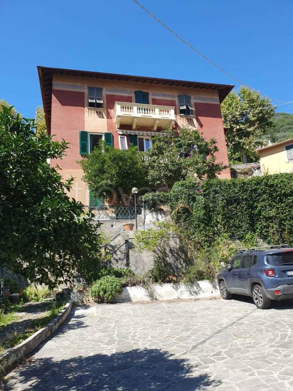 Appartamento in vendita a Camogli via Bettolo, 19