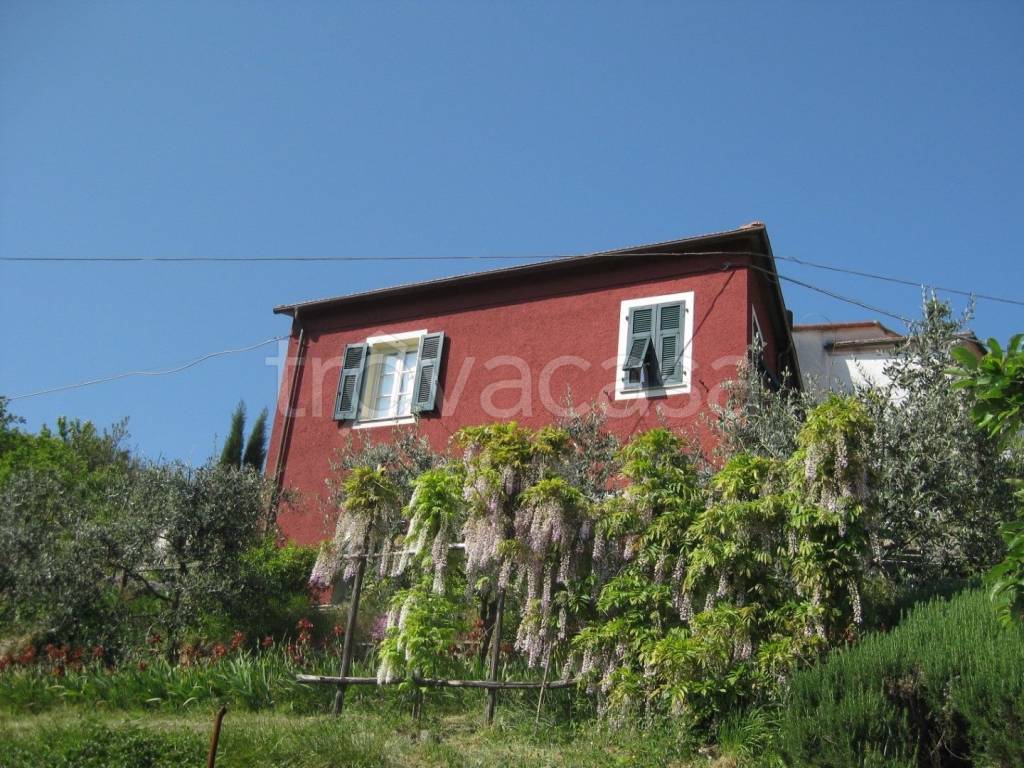 Villa in vendita a Maissana strada Provinciale 55