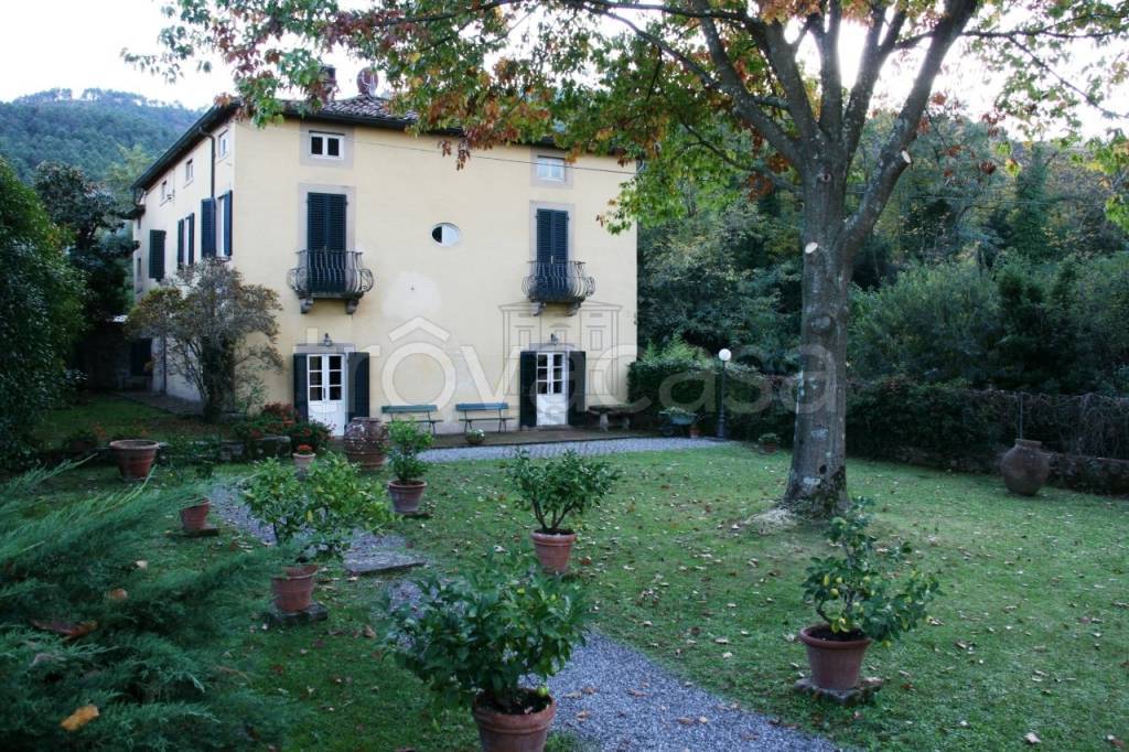 Villa in vendita a Capannori via Vicinale dell'Acquedotto, 102