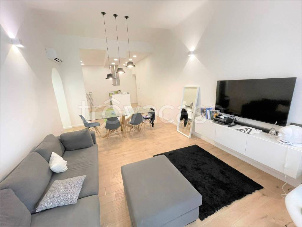 Appartamento in affitto a La Spezia viale Giovanni Amendola, 28