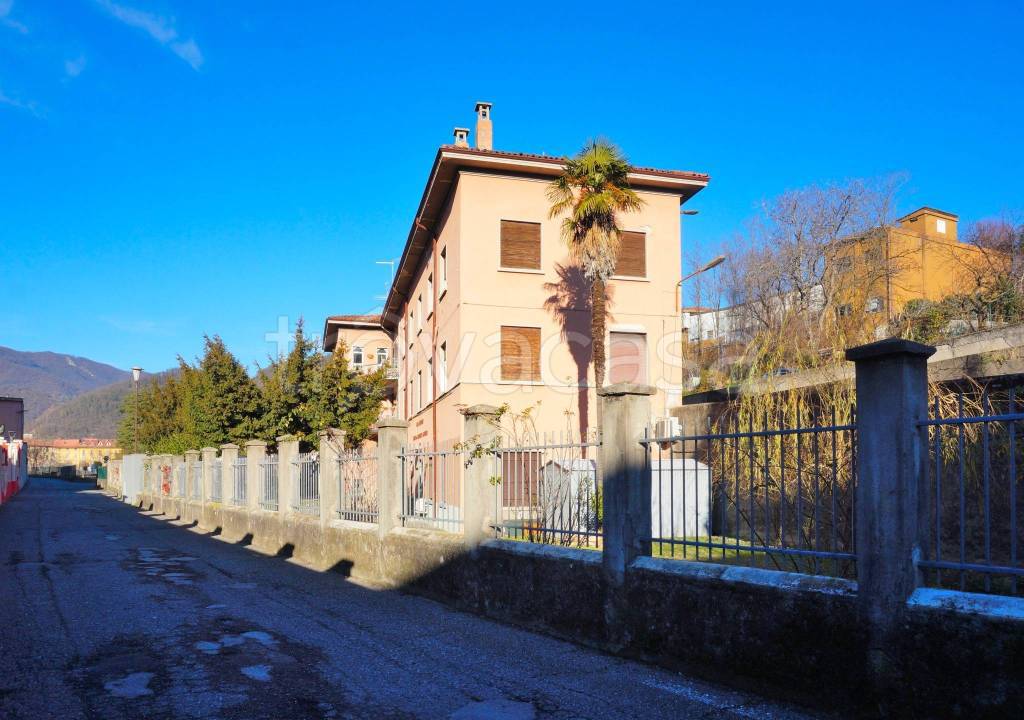 Appartamento in vendita a Villa d'Almè via Angelo Gotti, 3