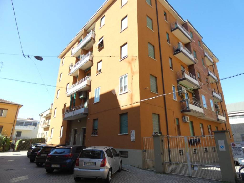 Appartamento in vendita a Bologna via Bruno Monterumici, 30