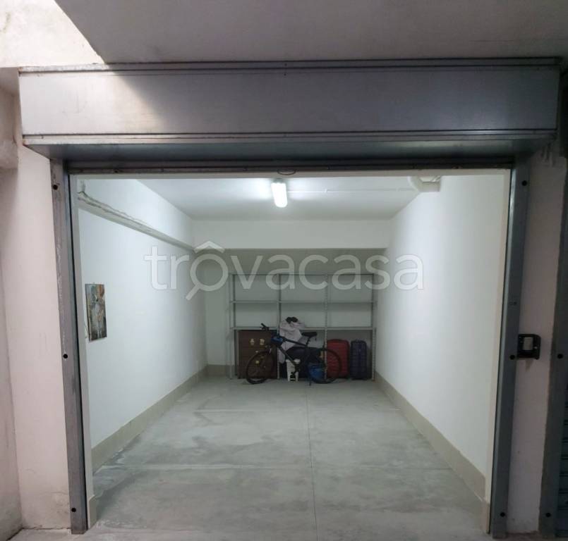 Garage in vendita a Marano di Napoli cupa Dormiglione, 50