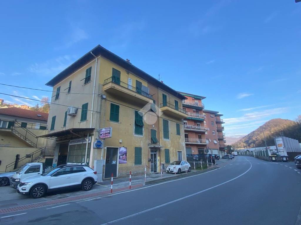Appartamento in vendita a Sant'Olcese via Antonio Gramsci, 43