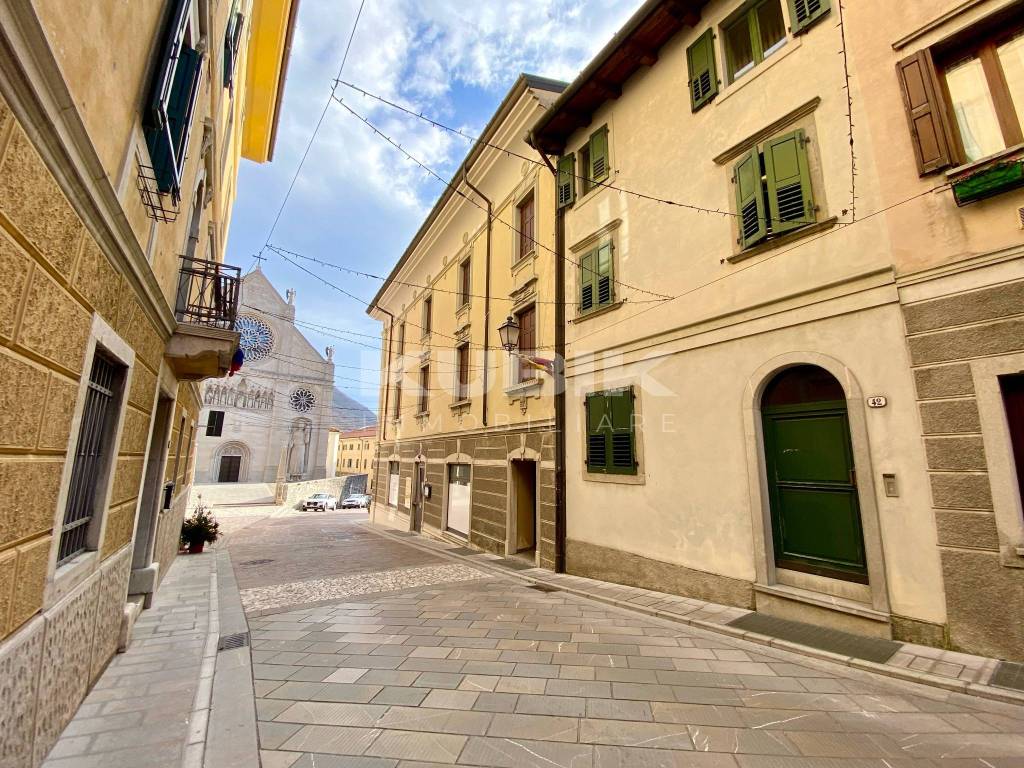 Villa a Schiera in vendita a Gemona del Friuli via Giuseppe Bini, 42