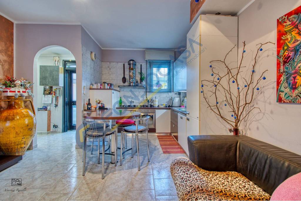 Appartamento in vendita a Senago via Benedetto Croce, 3