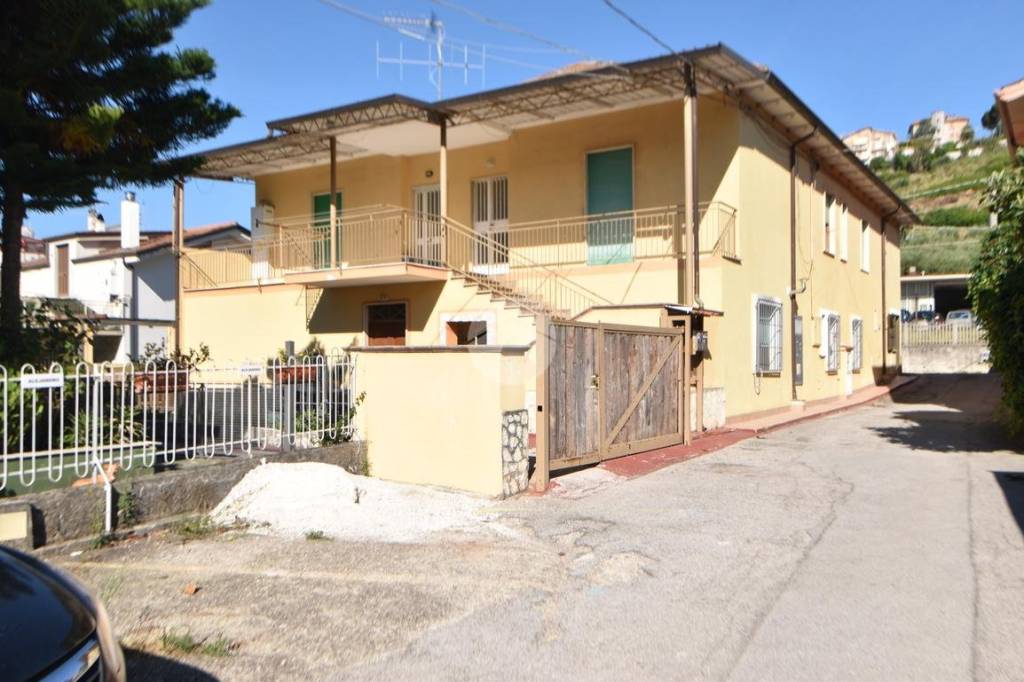 immagine annuncio 1 di 14