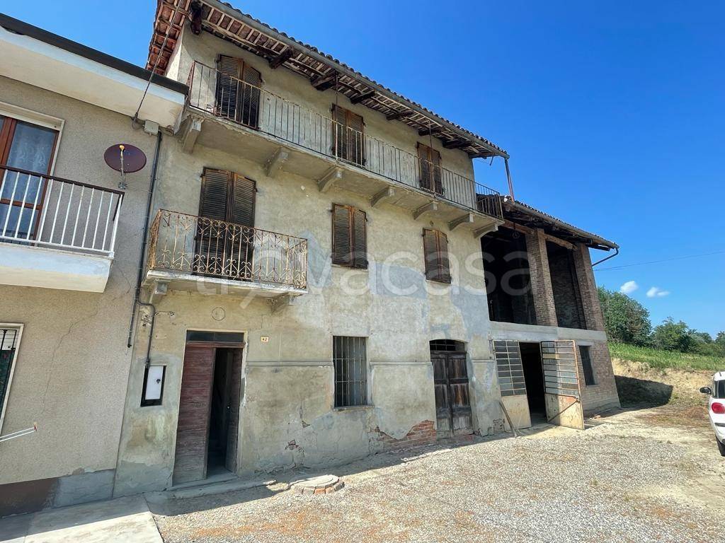 Casa Indipendente in vendita a San Damiano d'Asti borgata Valdoisa, 42