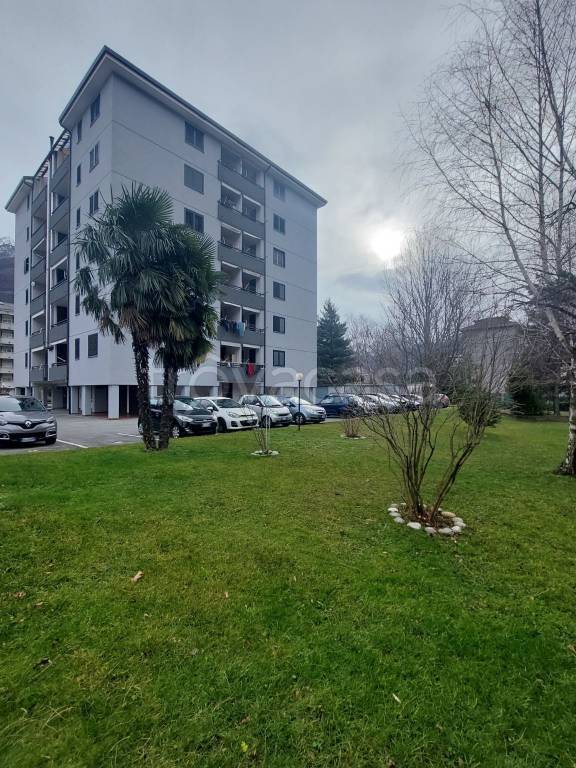 Appartamento in vendita a Villadossola viale Emilia, 4