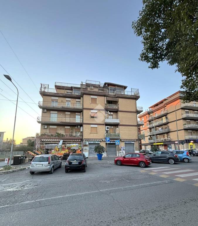 Appartamento in vendita a Guidonia Montecelio via f. Domenico Guerrazzi, 7