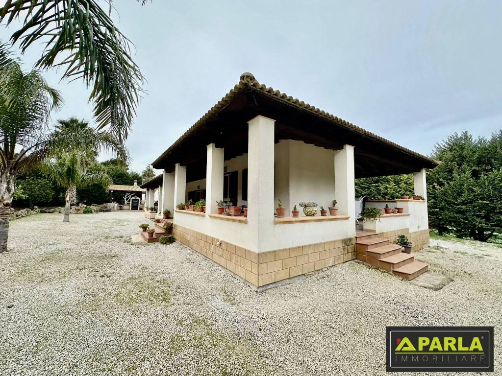 Villa in vendita a Canicattì via Rinazzi