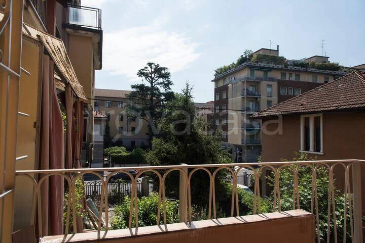 Appartamento in vendita a Milano viale Marche, 31/a