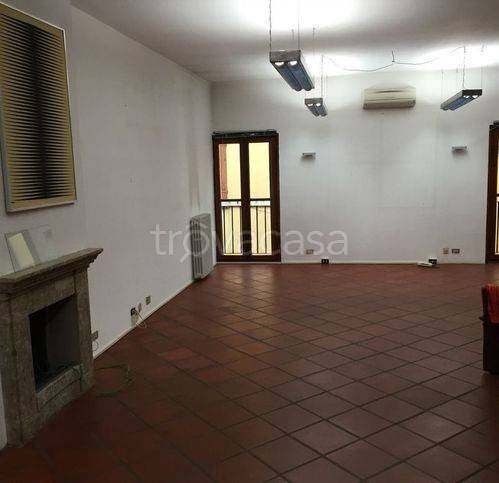 immagine annuncio 4 di 8