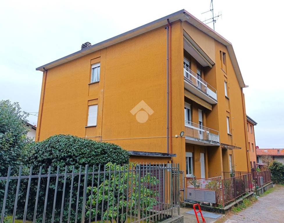 Appartamento in vendita a Como via Strabone, 11