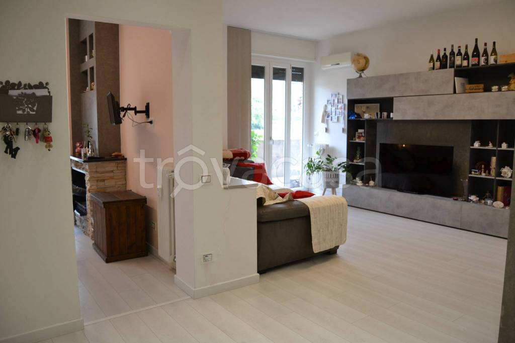 Appartamento in vendita a Terni via Tre Venezie