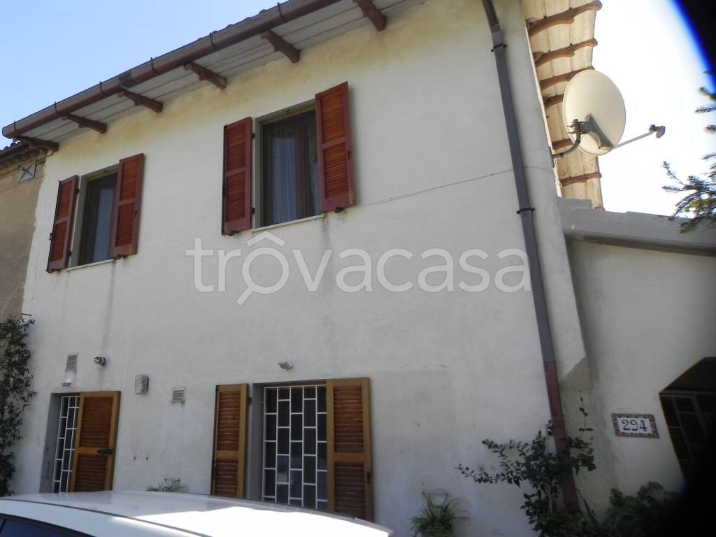 Casa Indipendente in vendita ad Arcevia frazione San Giovanni Battista, 294
